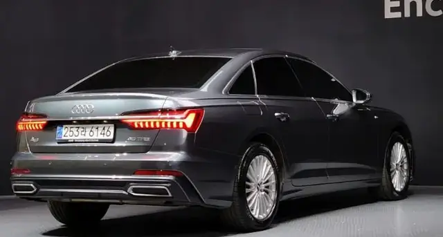 AUDI A6C8 45TFSI 2020