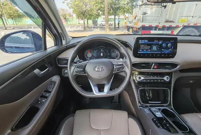 HYUNDAI SANTA FE 7 2021