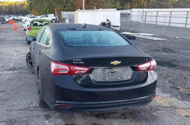 CHEVROLET MALIBU 2022