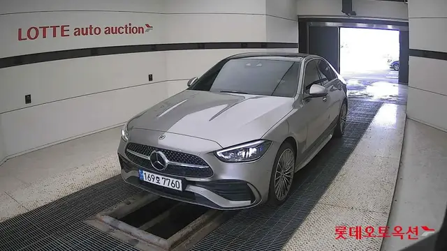 MERCEDES-BENZ C-CLASS BENZ C300 AMG LINE 2025