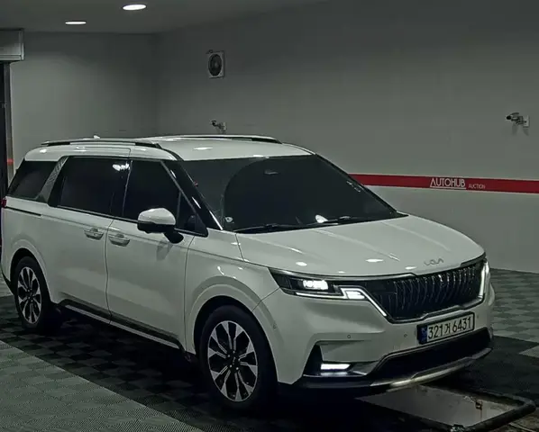 KIA CARNIVAL SIGNATURE 7 2025