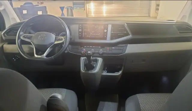 VOLKSWAGEN TRANSPORTER 2026