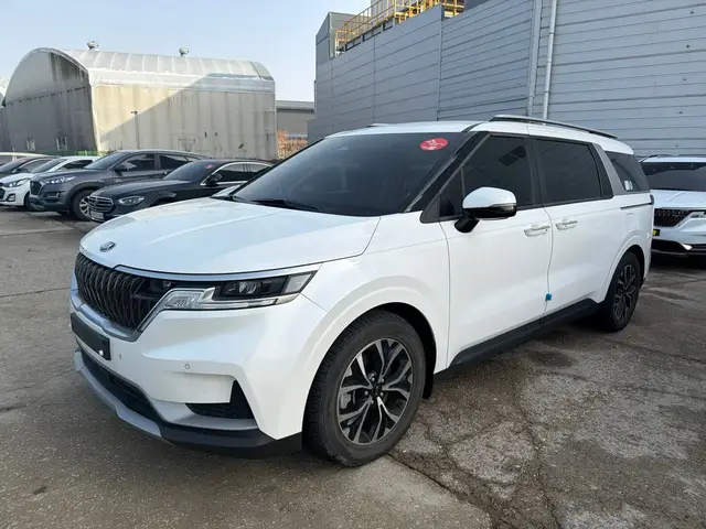 KIA CARNIVAL PRESTIGE 9 2021