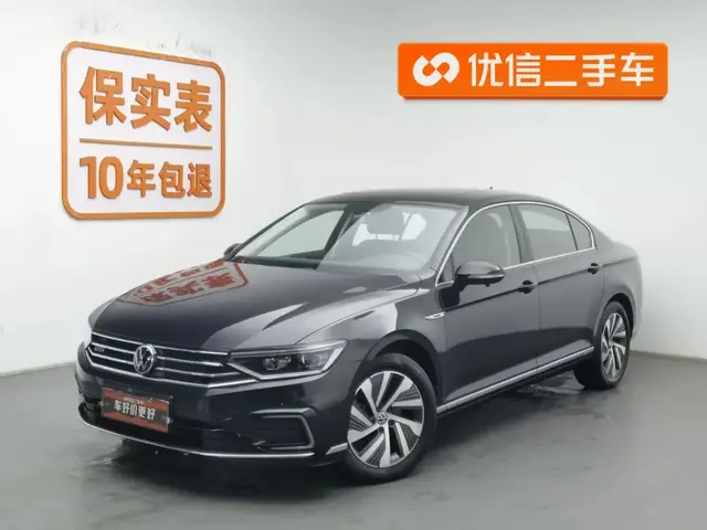 VOLKSWAGEN MAGOTAN 2022