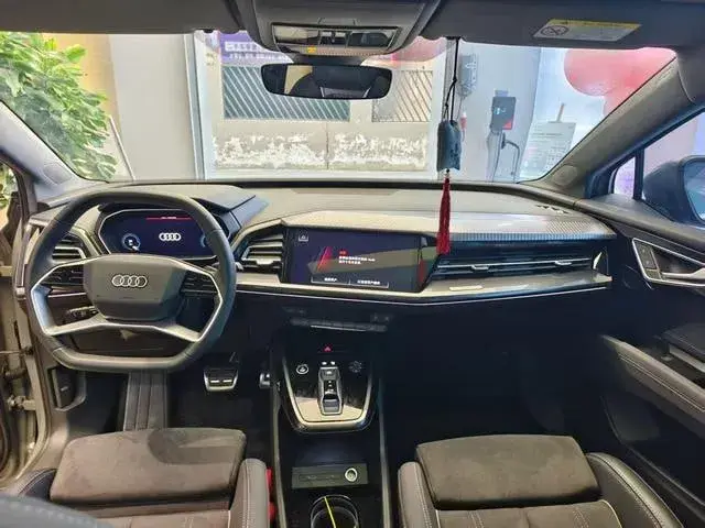 AUDI Q4 E-TRON 50 QUATTRO 2022