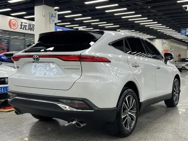 TOYOTA HARRIER 2WD PREMIUM EDITION 2022