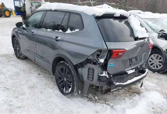 VOLKSWAGEN TIGUAN 2022
