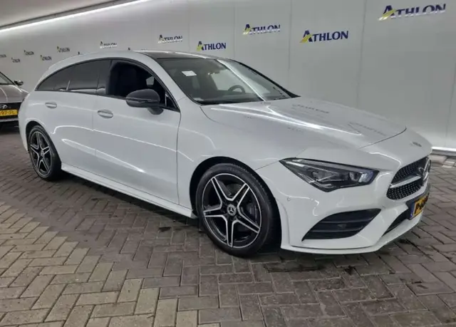 MERCEDES-BENZ CLA 2026