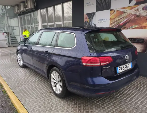 VOLKSWAGEN PASSAT 2026
