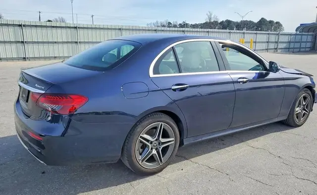 MERCEDES-BENZ E-CLASS 2022