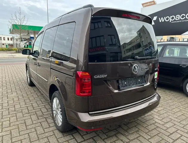 VOLKSWAGEN CADDY HIGHLINE 1 2026