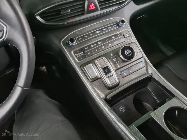 HYUNDAI SANTA FE 2WD EXCLUSIVE 2026