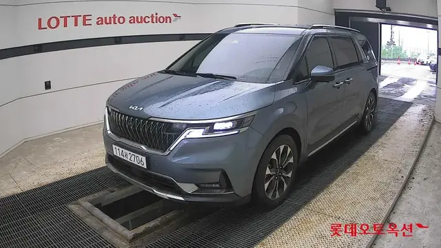 KIA CARNIVAL SIGNATURE 9 2022