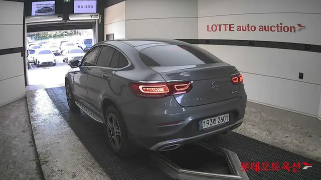 MERCEDES-BENZ GLC BENZ GLC 300E 4MATIC 2021