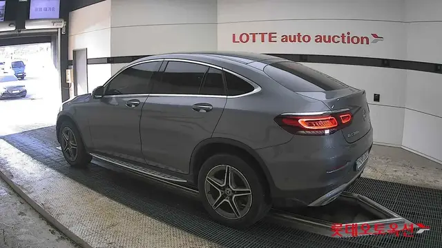 MERCEDES-BENZ GLC BENZ GLC 300E 4MATIC 2021