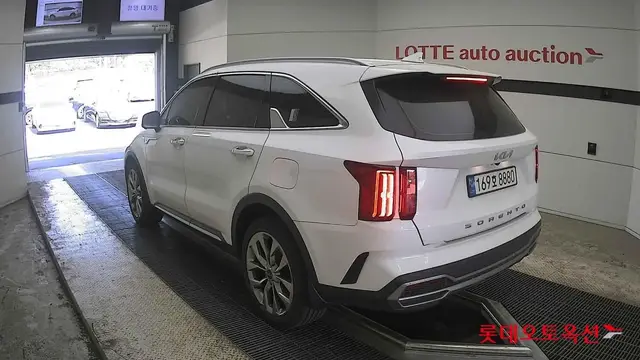 KIA SORENTO 2WD NOBLESSE 2022