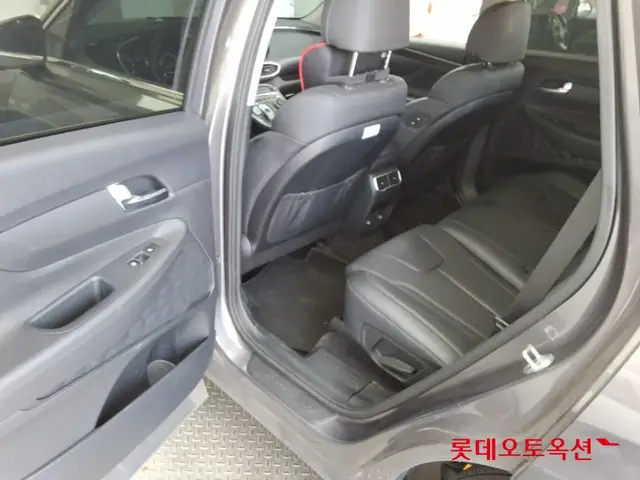HYUNDAI SANTA FE 2WD 2022