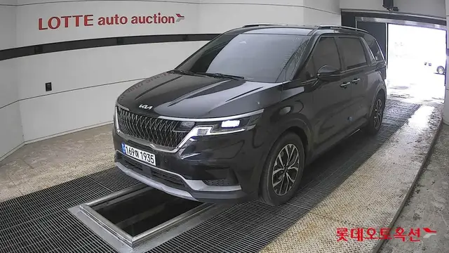 KIA CARNIVAL PRESTIGE 9 2022