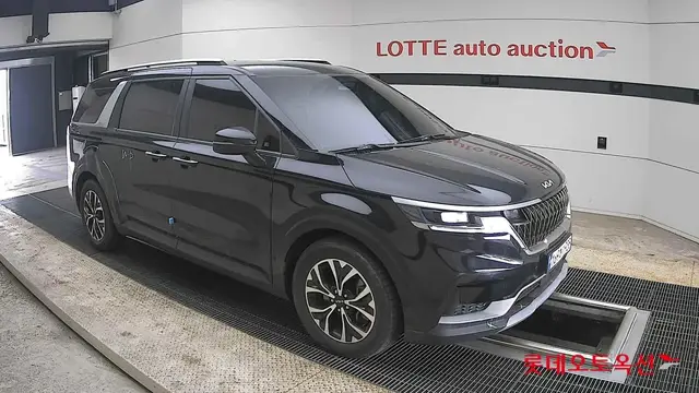 KIA CARNIVAL PRESTIGE 9 2022