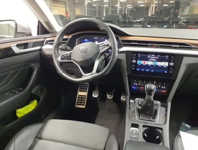 VOLKSWAGEN ARTEON 2021