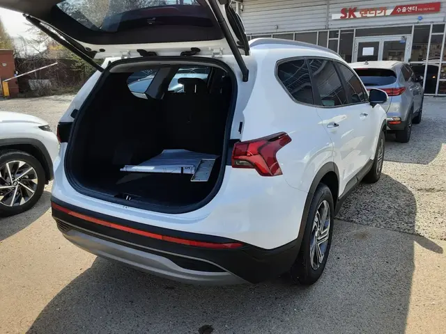 HYUNDAI SANTA FE AWD 2023