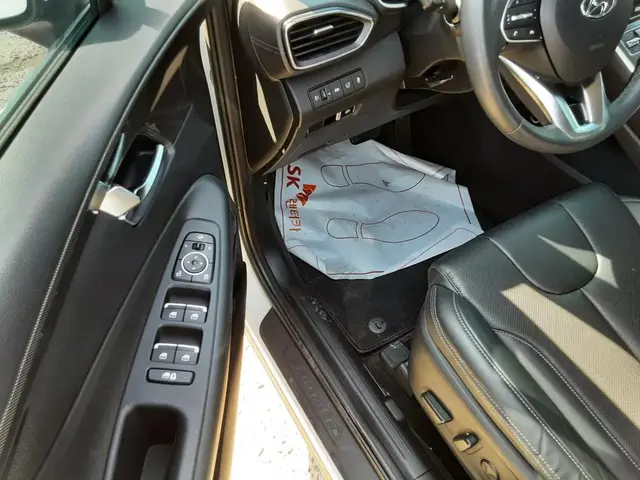 HYUNDAI SANTA FE AWD 2023
