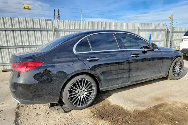 MERCEDES-BENZ C-CLASS 2022