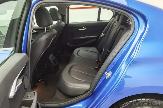 BMW 1 SERIES 1 118I SPORT 2018