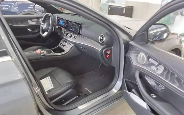MERCEDES-BENZ E-CLASS BENZ E350 4MATIC AMG 2021