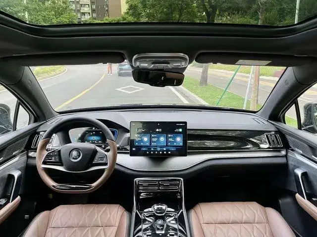 BYD TANG DM-I 112KM PREMIUM 2022