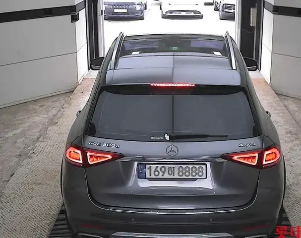 MERCEDES-BENZ GLE BENZ GLE300D 4MATIC 2022