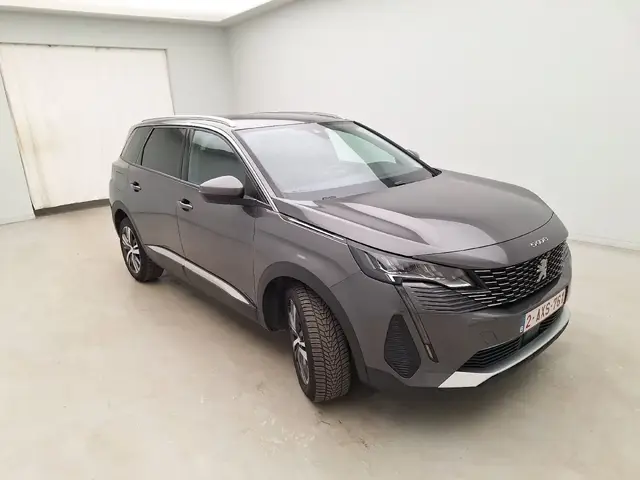 PEUGEOT 5008 2021