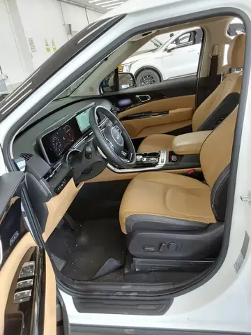 KIA CARNIVAL SIGNATURE 2022