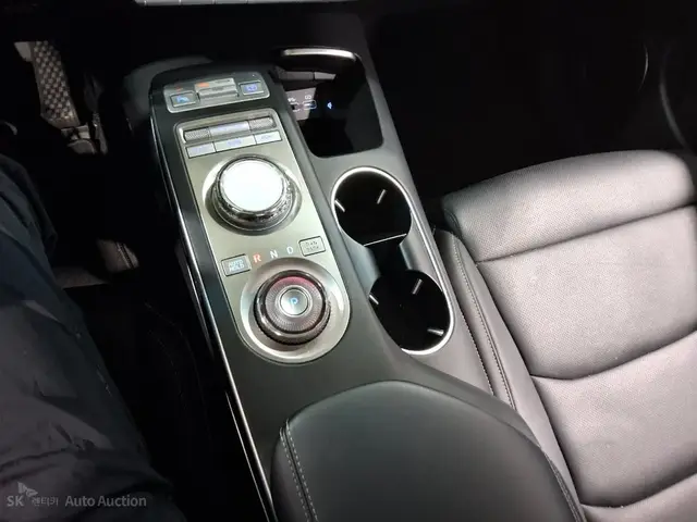 GENESIS GV70 AWD 2022