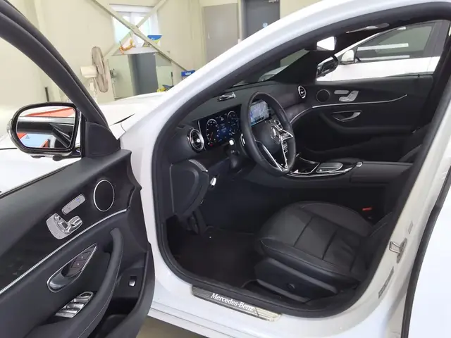 MERCEDES-BENZ E-CLASS ПОДОГРЕВ ВЕНТИЛЯЦИЯ И ПАМЯТЬ ПЕРЕДНИХ СИДЕНИЙ 2023