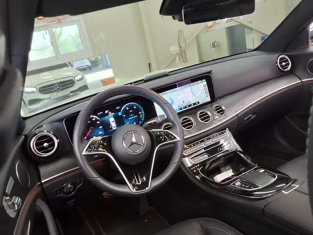 MERCEDES-BENZ E-CLASS ПОДОГРЕВ ВЕНТИЛЯЦИЯ И ПАМЯТЬ ПЕРЕДНИХ СИДЕНИЙ 2023