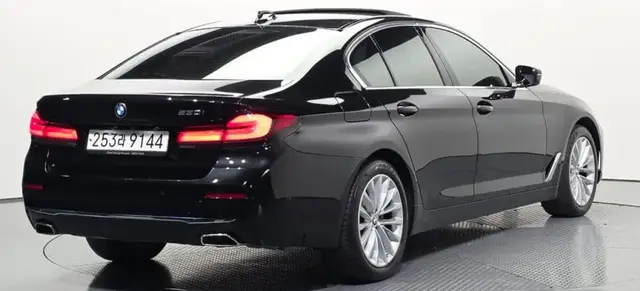 BMW 530I LUXURY 2022
