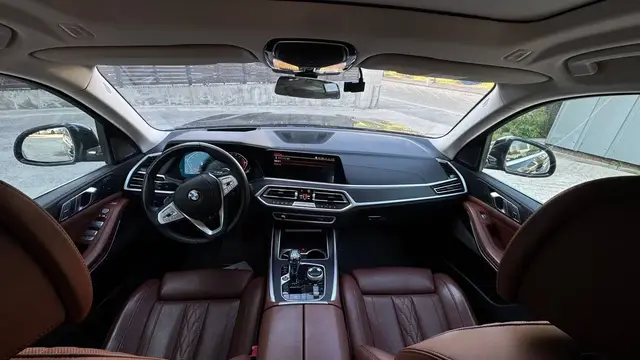 BMW X7 2022