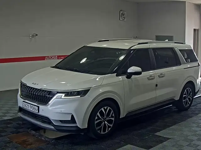 KIA CARNIVAL PRESTIGE 2021