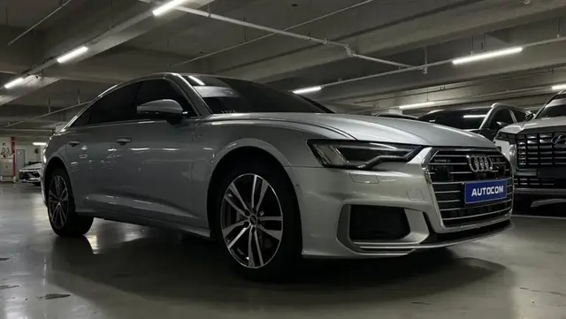 AUDI A6 2022