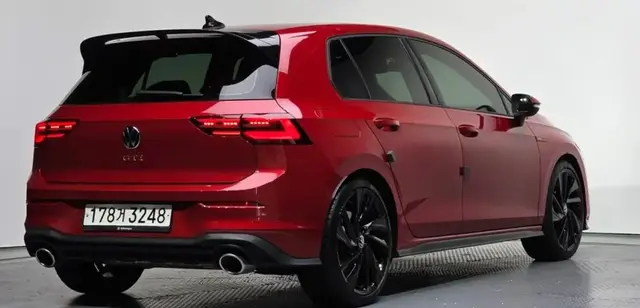 VOLKSWAGEN GOLF ПОДОГРЕВ ВЕНТИЛЯЦИЯ И ПАМЯТЬ ПЕРЕДНИХ СИДЕНИЙ 2022