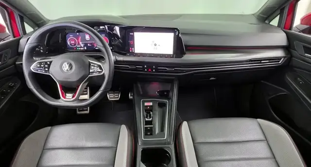 VOLKSWAGEN GOLF ПОДОГРЕВ ВЕНТИЛЯЦИЯ И ПАМЯТЬ ПЕРЕДНИХ СИДЕНИЙ 2022
