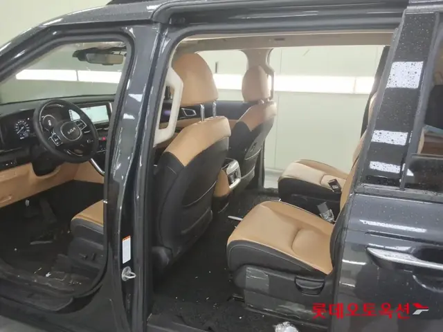 KIA CARNIVAL ПОДОГРЕВ ВЕНТИЛЯЦИЯ И ПАМЯТЬ ПЕРЕДНИХ СИДЕНИЙ 2022