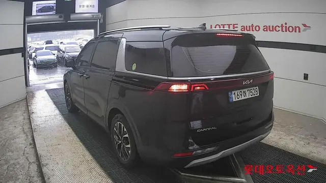 KIA CARNIVAL ПОДОГРЕВ ВЕНТИЛЯЦИЯ ПЕРЕДНИХ СИДЕНИЙ 2022