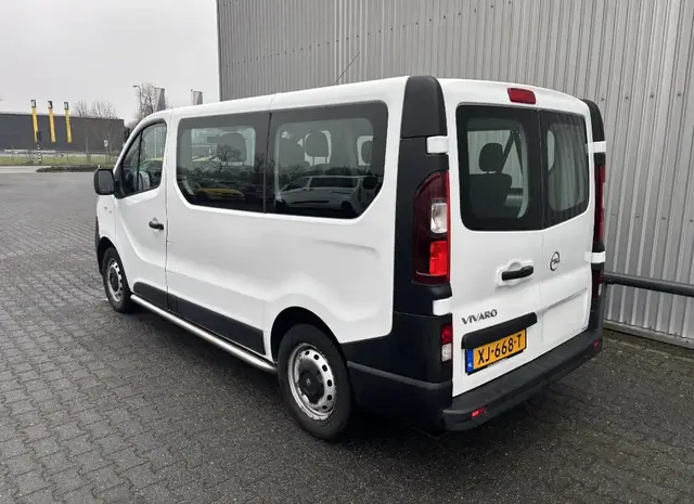 OPEL VIVARO COMBI 2019