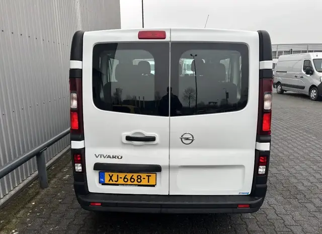 OPEL VIVARO COMBI 2019