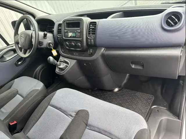 OPEL VIVARO COMBI 2019