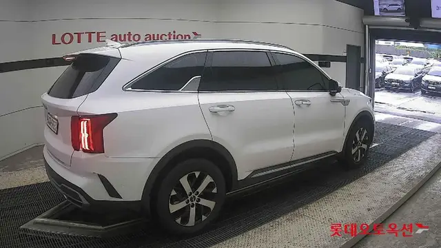 KIA SORENTO ПОДОГРЕВ И ВЕНТИЛЯЦИЯ ПЕРЕДНИХ СИДЕНИЙ 2023