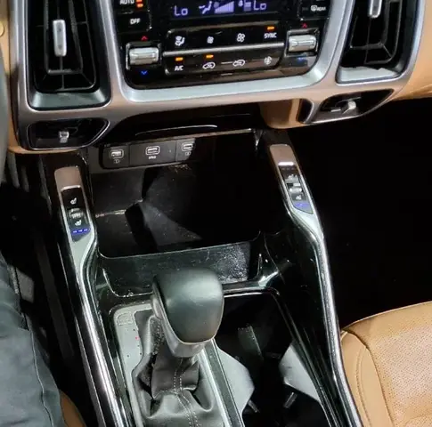 KIA SORENTO ПОДОГРЕВ И ВЕНТИЛЯЦИЯ ПЕРЕДНИХ СИДЕНИЙ 2023