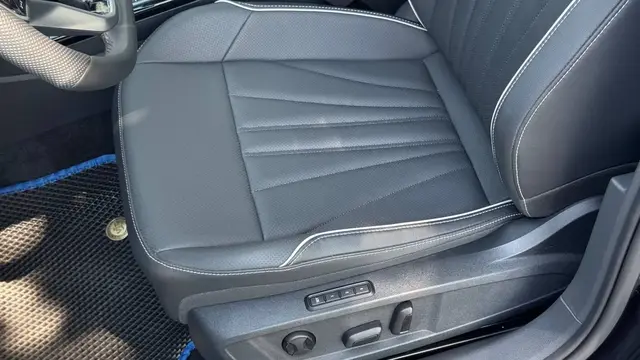 VOLKSWAGEN PASSAT OUTSTANDING 2024